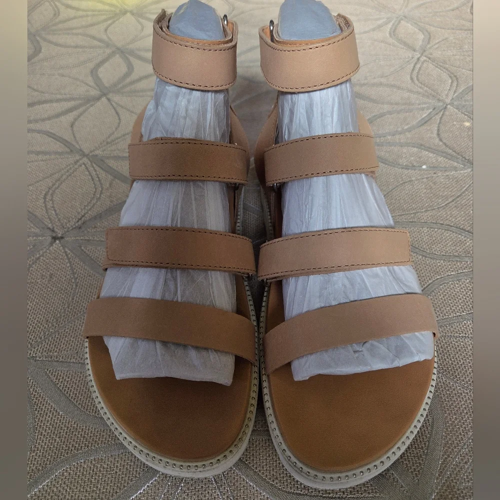 Sorel Roaming Multi Strap Leather Sandals!